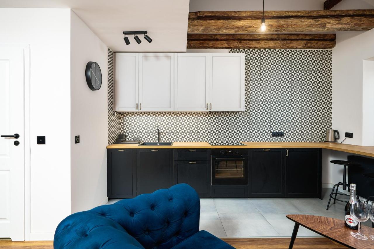 Apartamenty Piotrkowska 37 Loft W Centrum Lodzi Klimatyzacja ภายนอก รูปภาพ