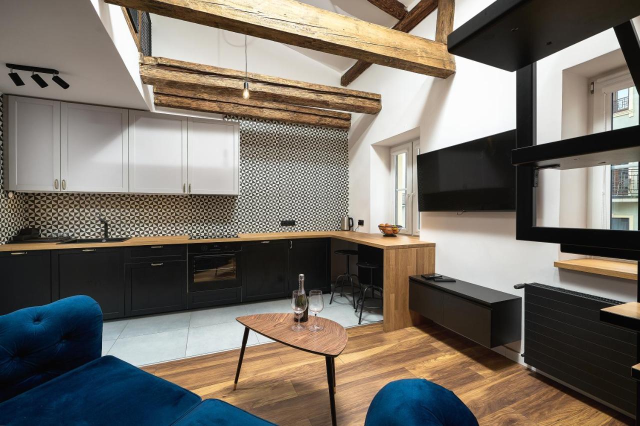 Apartamenty Piotrkowska 37 Loft W Centrum Lodzi Klimatyzacja ภายนอก รูปภาพ